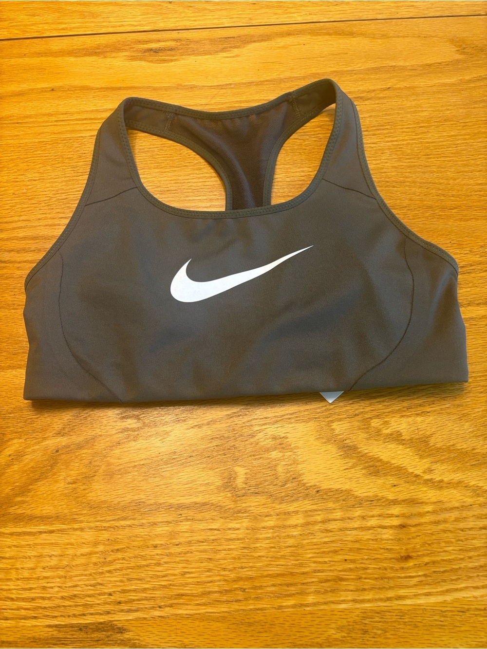Nike kids Fuchsia Sports Bra with Gray Nike Pro Cropped Leggings - Picture 7 of 10